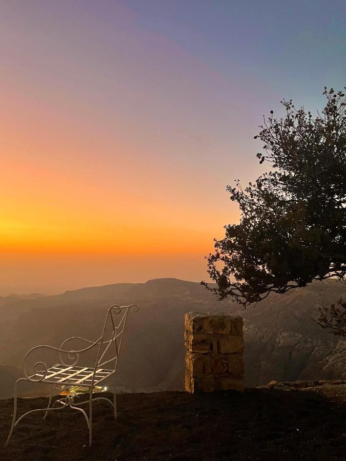 Jabal Dana Hotel - The Highest Hotel In Jordan Kültér fotó